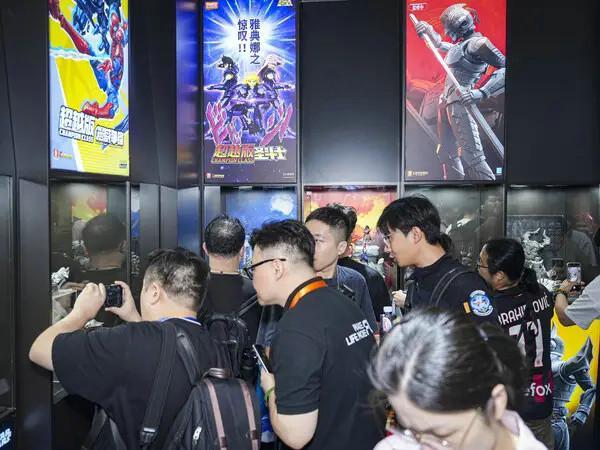 F2025全面展现全人群、全价位、全球化战略布局开元ky棋牌布鲁可携新品类、新系列、新产品亮相W(图2) F2025全面展现全人群、全价位、全球化战略布局开元ky棋牌布鲁可携新品类、新系列、新产品亮相W(图2)