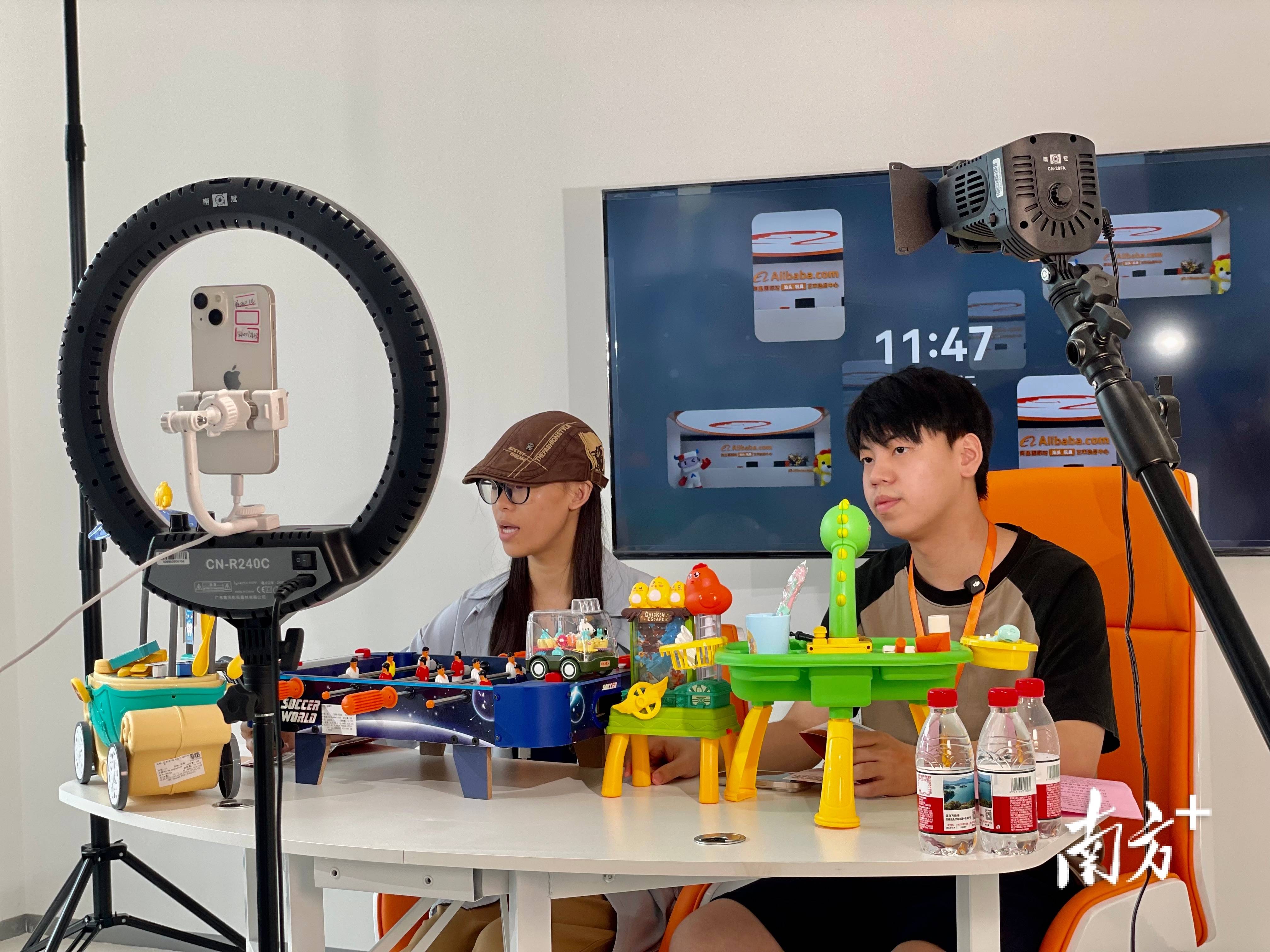 “汕头智造”玩具畅销国内外开元棋牌网站广货行天下(图4)